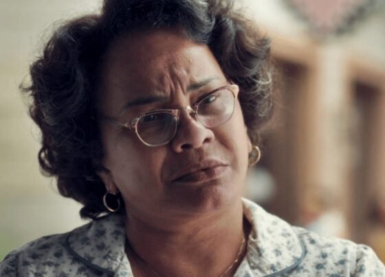 Garota do Momento - Carmem (Solange Couto)