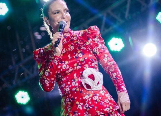 Foto colorida de Ivete Sangalo - Metrópoles
