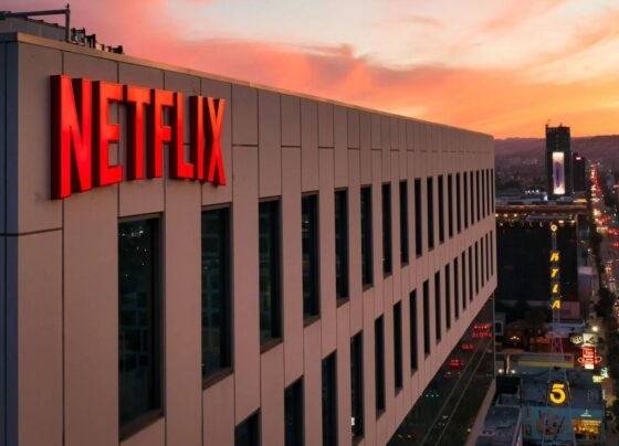 Netflix Lidera Streaming Brasileiro Apesar de Queda em 2024