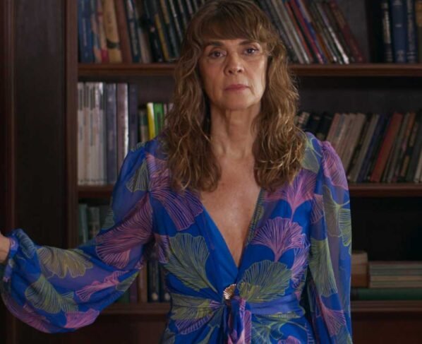 monica torres como ana, ex de átila, em beleza fatal