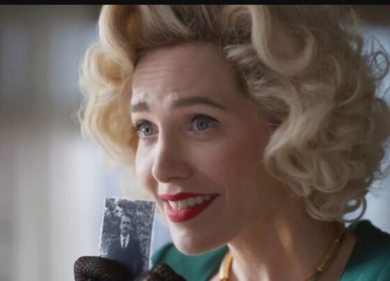 Zelia – Garota do Momento