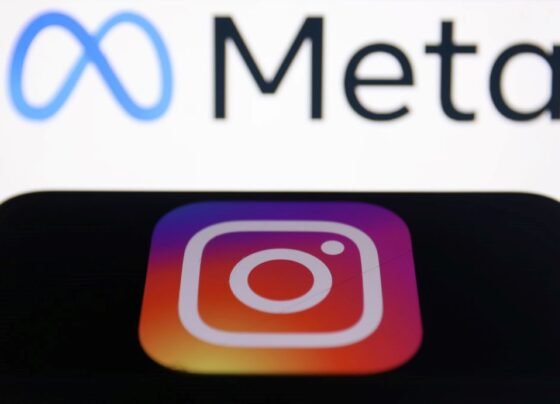 Imagem colorida de logo da Meta e do Instagram - Metrópoles