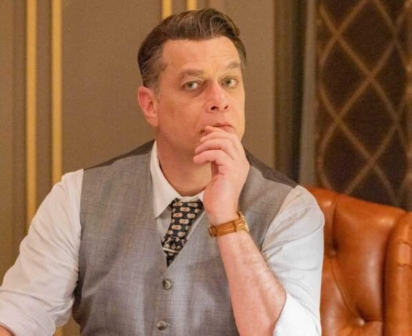 Garota do Momento - Juliano (Fábio Assunção)