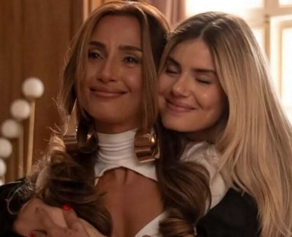 Novela Beleza Fatal - Camila Pitanga e Camila Queiroz