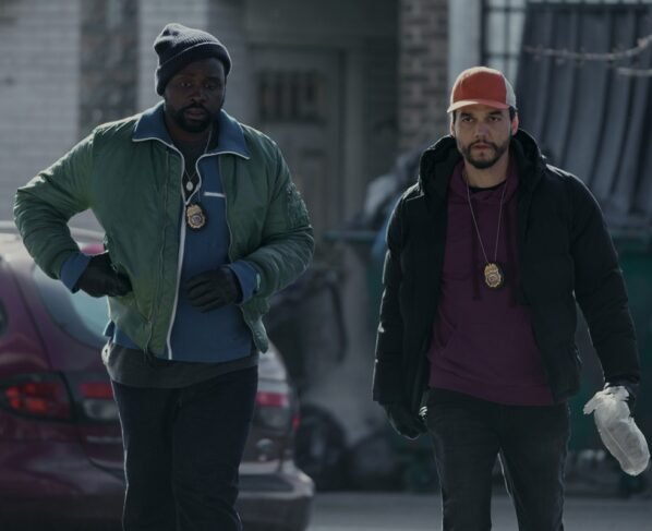 Brian Tyree Henry e Wagner Moura em Ladrões de Drogas