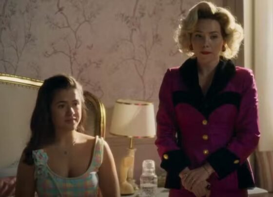 Garota do Momento - Bia (Maisa) e Zélia (Letícia Colin)