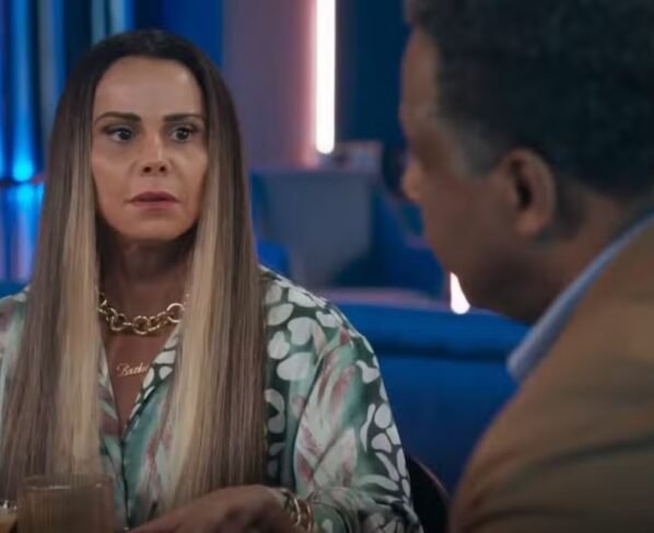 Volta por Cima- Rosana (Viviane Araújo) e Edson (Aílton Graça)