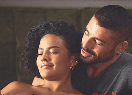 ‘Vale Tudo’: César rouba Maria de Fátima – Foto: Reprodução Globo