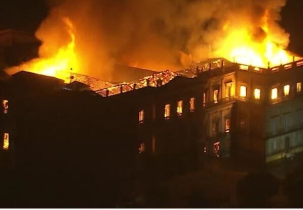 Museu Nacional em chamas, em 2018