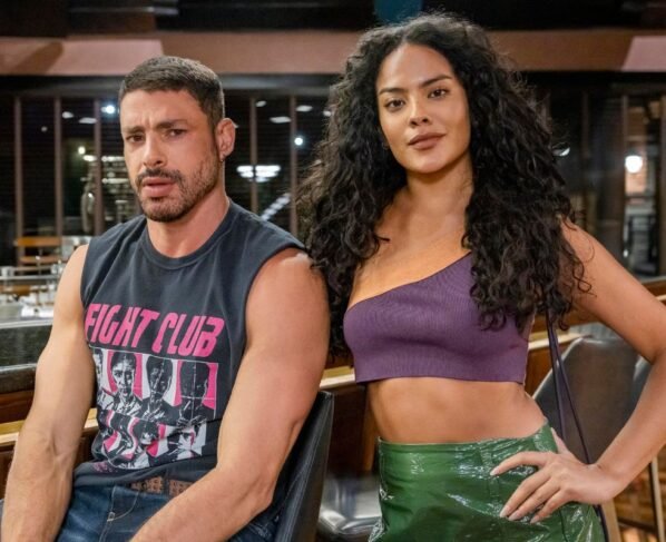 César (Cauã Reymond) e Maria de Fátima (Bella Campos)