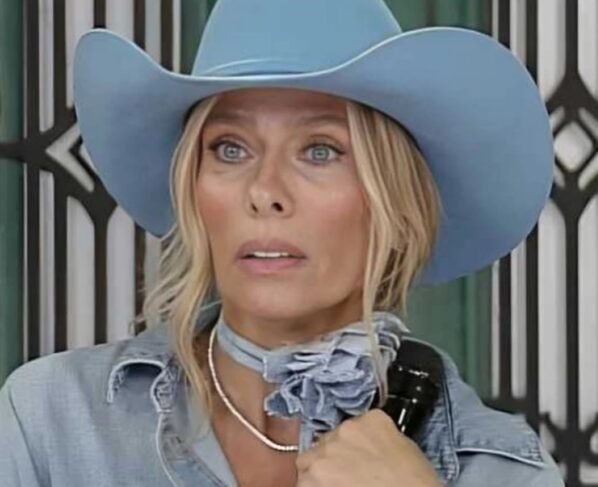 Adriane Galisteu em A Fazenda