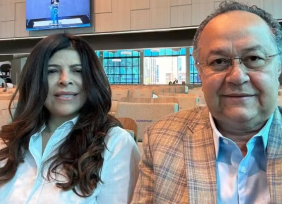 Deputada afirma que ex-marido pastor a traiu com vereadora mais jovem