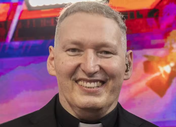 Padre Marcelo Rossi desabafa sobre fama: 'Apenas uma formiguinha, apesar do tamanho'