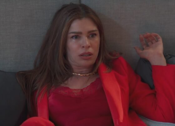 Arminda (Grazi Massafera) de Três Graças