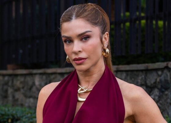 Arminda (Grazi Massafera) em Três Graças