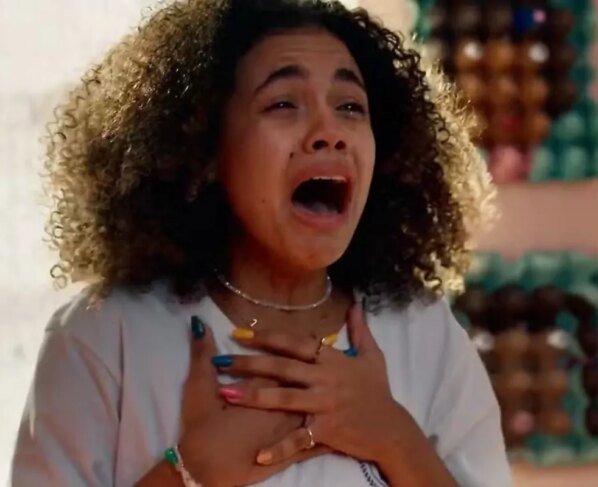 Joelly (Alana Cabral)