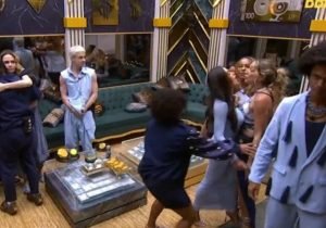 Web pede expulsão de Jordana após briga com Samira - Reprodução/Globo