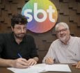 Danilo Gentili renova contrato com o SBT por dois anos