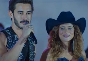 João Raul (Filipe Bragança) e Agrado (Isadora Cruz) de Coração Acelerado